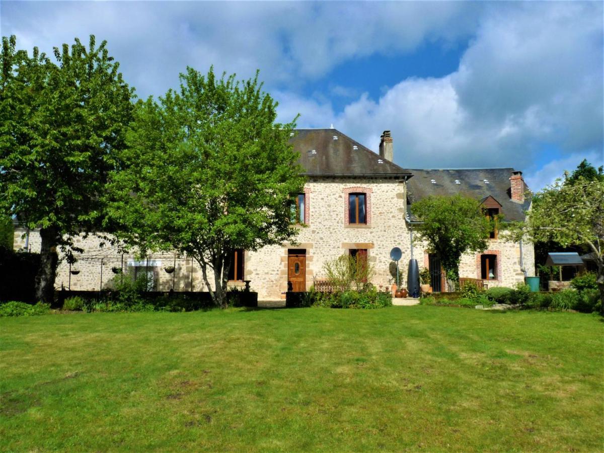 Een Prachtige Gite In Frankrijk Chez Gerard Vieilleville Esterno foto
